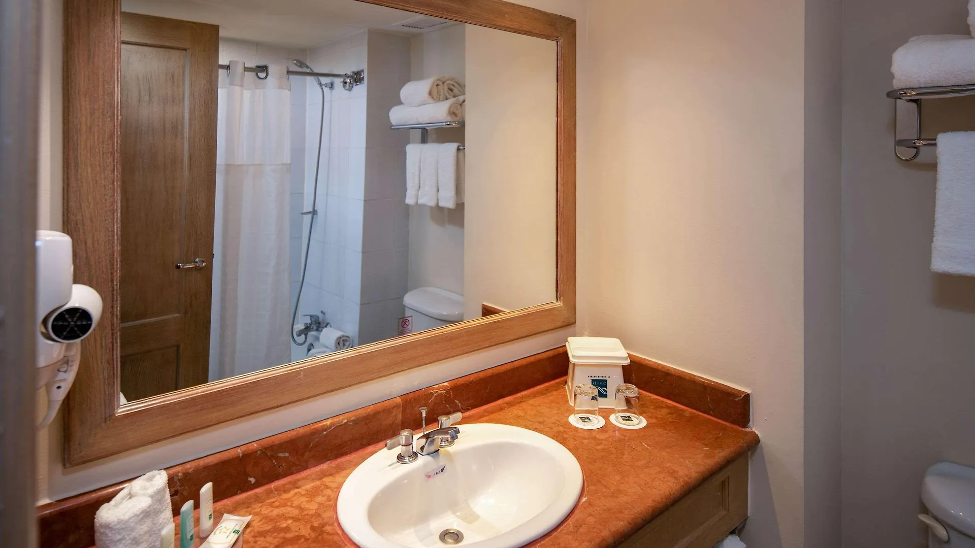 Four Points By Sheraton Santo Domingo La Caleta